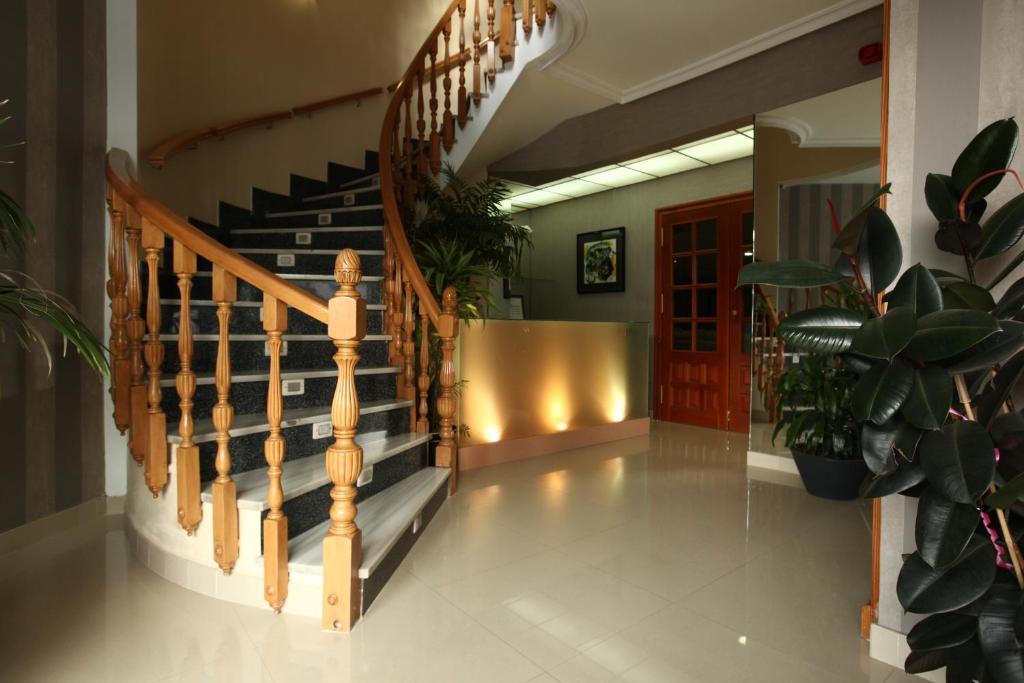 Hotel Anabel Baza Bagian luar foto