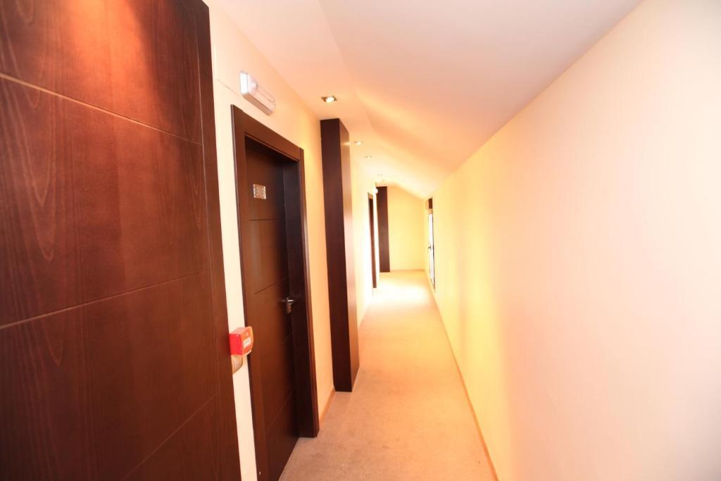 Hotel Anabel Baza Bagian luar foto
